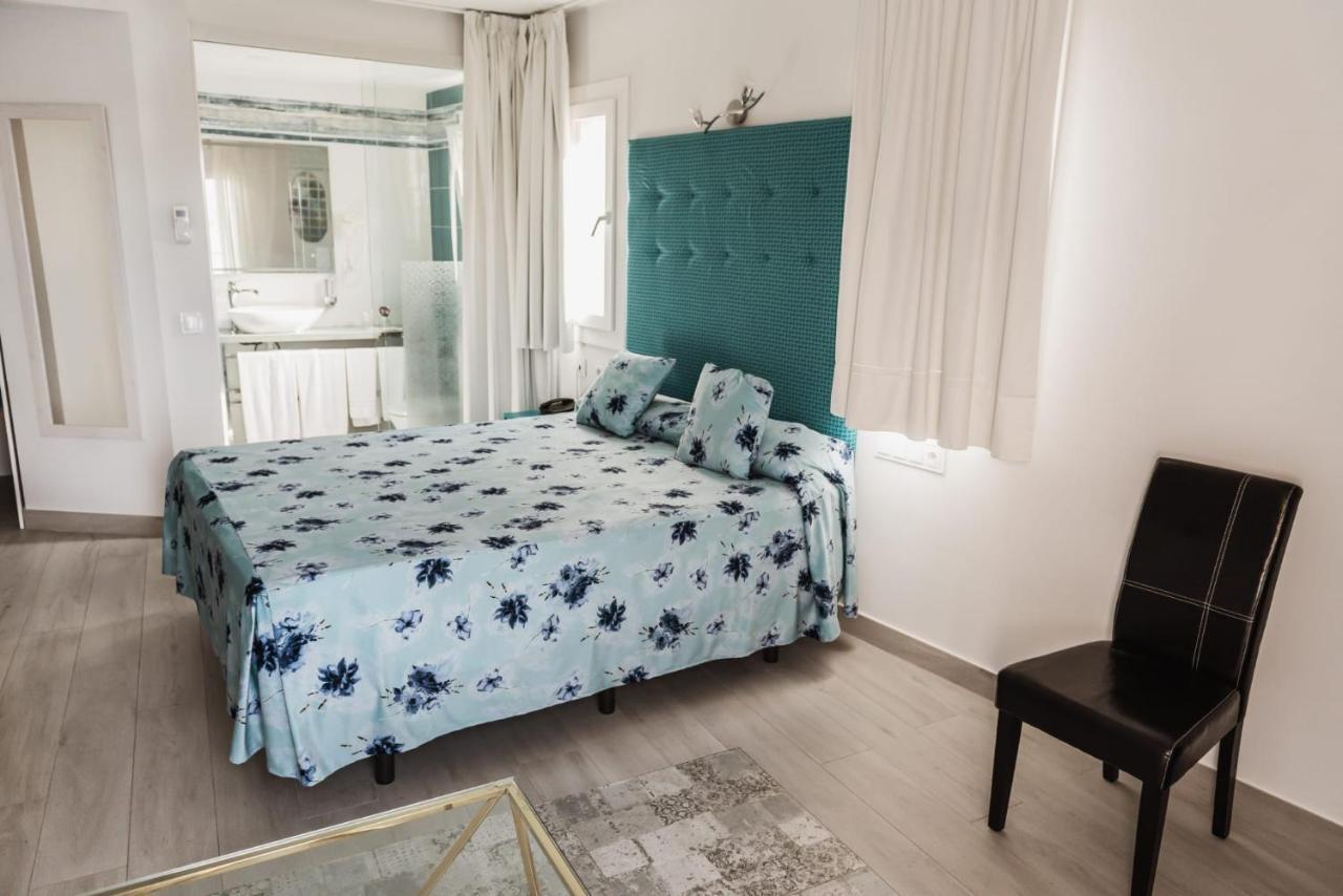 Clopy Rocamar Hotel Бенидорм Екстериор снимка